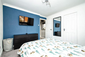 Photo 4- click for photo gallery